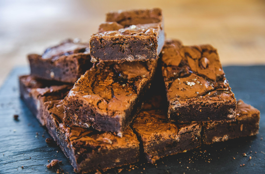 Salted Caramel Brownie Tray (12 portions)